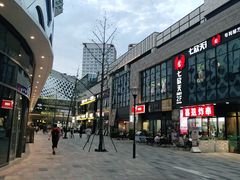 -宝龙城(杭州滨江店)