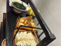 -辣伍鲜毛肚老火锅(元一店)