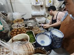 -叶新小吃店(来凤小区总店)