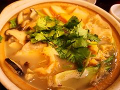 -溢香苑瓦罐(前进路店)
