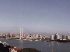 -上海当代艺术博物馆