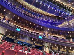 -交通银行前滩31演艺中心