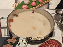 -煲王粤菜餐厅(中侨中心店)