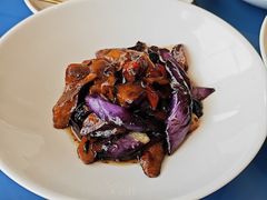 -一坐一忘云南菜(嘉里中心店)