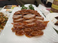 精品烤鸭-东四民芳餐厅(世茂工三店)