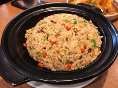 老昆明砂锅三剁饭-滇越乘象云南餐厅(次渠店)