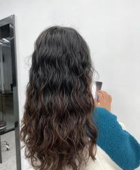 -MOVAN  HAIR莫凡匠人发型屋