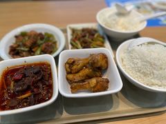 -老乡鸡(西岸凤巢店)