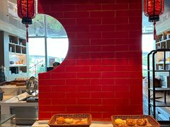 -深圳国际会展中心希尔顿酒店(前海华发冰雪世界店)