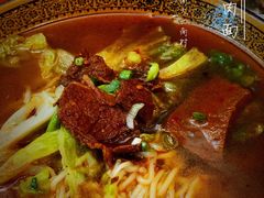 红烧牛肉面-老陶包子铺(南大西南村店)