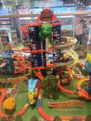 -Hamleys 玩具王国(杭州店)