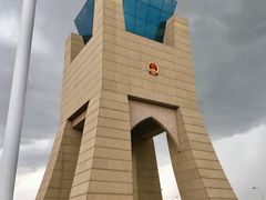 -霍尔果斯国门景区
