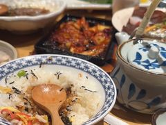 -花和海鲜自助(梅江店)
