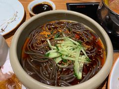 酸辣蕨根粉-德香苑脆皮烤鸭·经典(爱融荟城店)