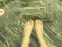 -英德宝晶宫天鹅湖茶语温泉