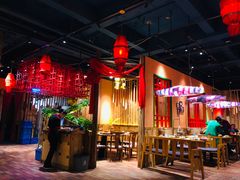 大堂-老滇山寨•云南特色菜•地方菜•民族风情歌舞表演(金碧店)