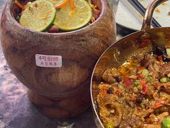 -浩海火燒雲傣家菜(芮欧百货店)