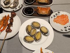 -广州万富希尔顿酒店·感趣自助餐厅·金秋蟹宴生蚝海鲜刺身