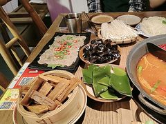 -巴卤社老火锅(财富店)
