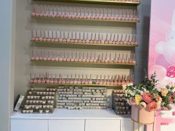 -花系美·美甲美睫精品店