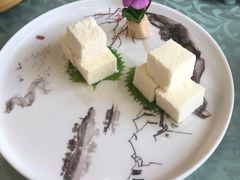-御满江海鲜酒家(洛溪新城店)