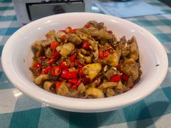 -昱龙大盆牛蛙馆(三兴街总店)