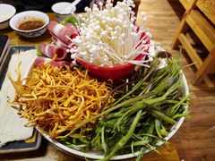 -民食香·腊排骨野生菌美食(木府店)