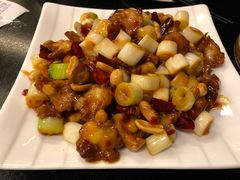 宫保鸡脆骨-和园餐厅