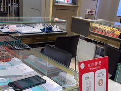 -周生生(旺角新世纪广场店)