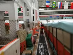 -乔波室内滑雪场
