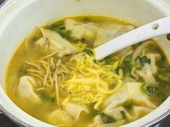 -笑来喜馄饨小笼工坊(通扬路店)