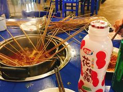 -马路边边串串香形象店(磐石路店)