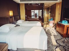 -中山利和希尔顿酒店