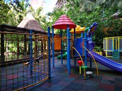 -三亚湾海居铂尔曼度假酒店