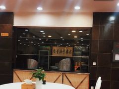-红旗大饭店-餐厅(火车站店)