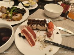 -东方红海鲜百汇(国际大厦店)