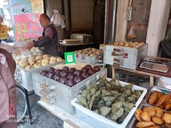 -中山美食街