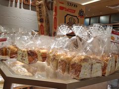 -山崎面包(静安久光店)