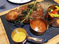 -YUE·6·西式融合餐厅(外滩六号店)