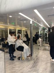 -简法造型·品牌形象店