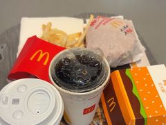 -麦当劳(杨林得来速店)