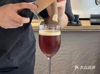 往咖啡里削木头？沈阳新开的社区咖啡馆