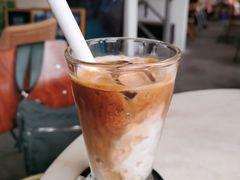 -巴浪鱼咖啡馆 Local Fish
