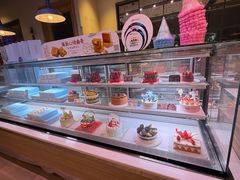 -巴黎贝甜(大宁国际商业广场店)