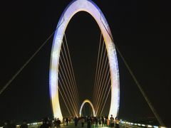 -南京眼步行桥