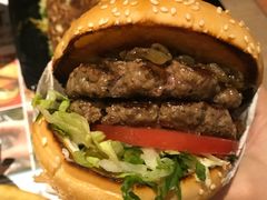 -The Habit Burger Grill 哈比特汉堡(复兴soho店)