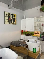 -茶发Salon·烫发染发理发