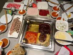-海底捞火锅(宝龙广场夜宵主题店)