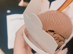 黑冰淇淋-Awfully Chocolate(来福士广场店)
