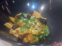 -醉人椒麻辣香锅(上地华联店)